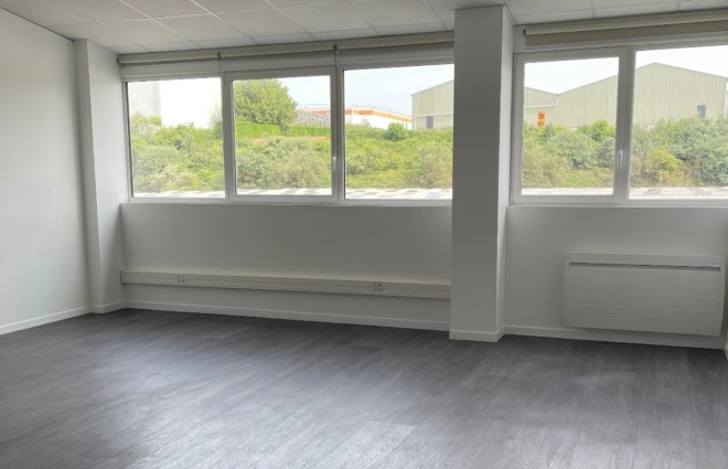 Nos bureaux disponibles à Carpiquet : préparez votre installation avant la rentrée